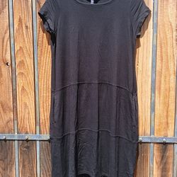 Black oversized dress