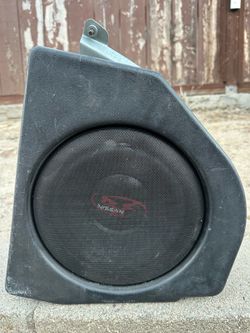 Rockford Fosgate subwoofer for Nissan Sentra