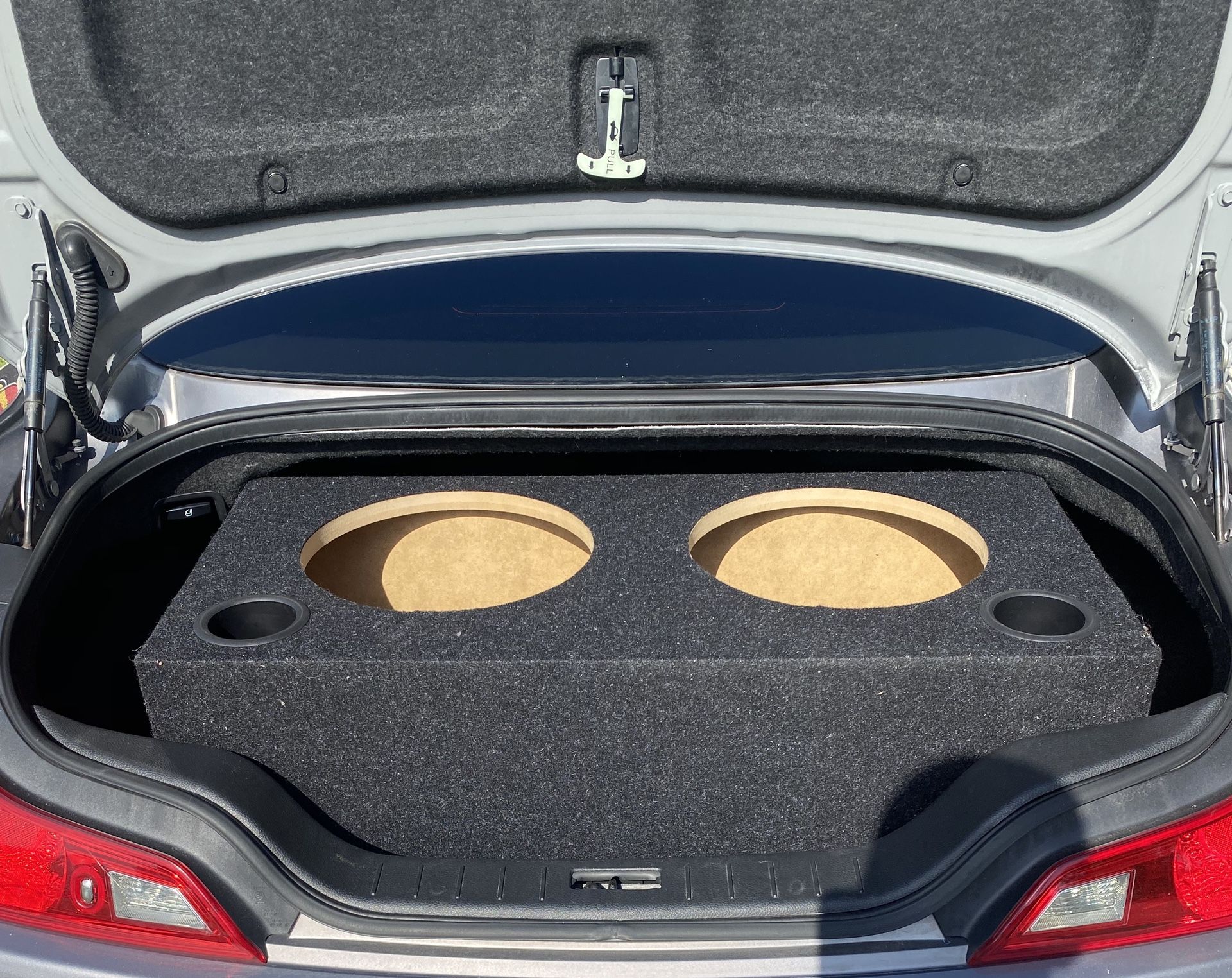 12’s box double ported (BRAND SPANKING NEW)