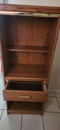 Tall storage cabinet with One drawer