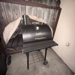  BBQ GRILL