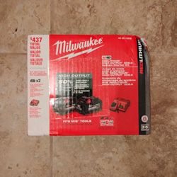 Milwaukee M18 Volt High Output (2) 6 .0 Ah Batteries And Charger Kit 