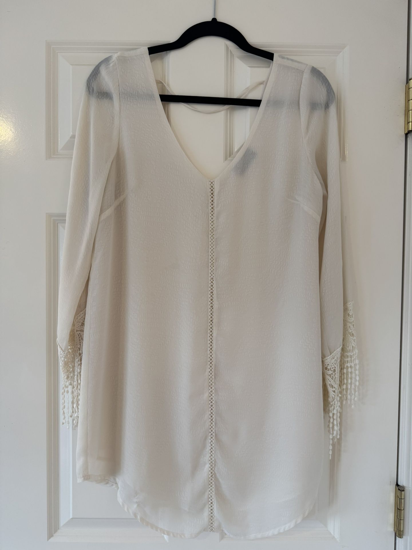 ASTR Boho Shift Dress (Small)