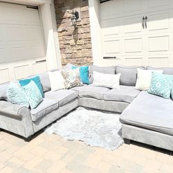 Grey U shaped Sectional Sofa