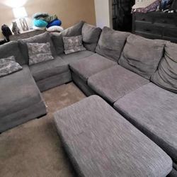 Sectional Couch 
