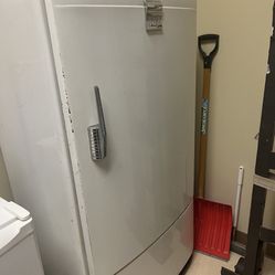 1948 Frigidaire Refrigerator 