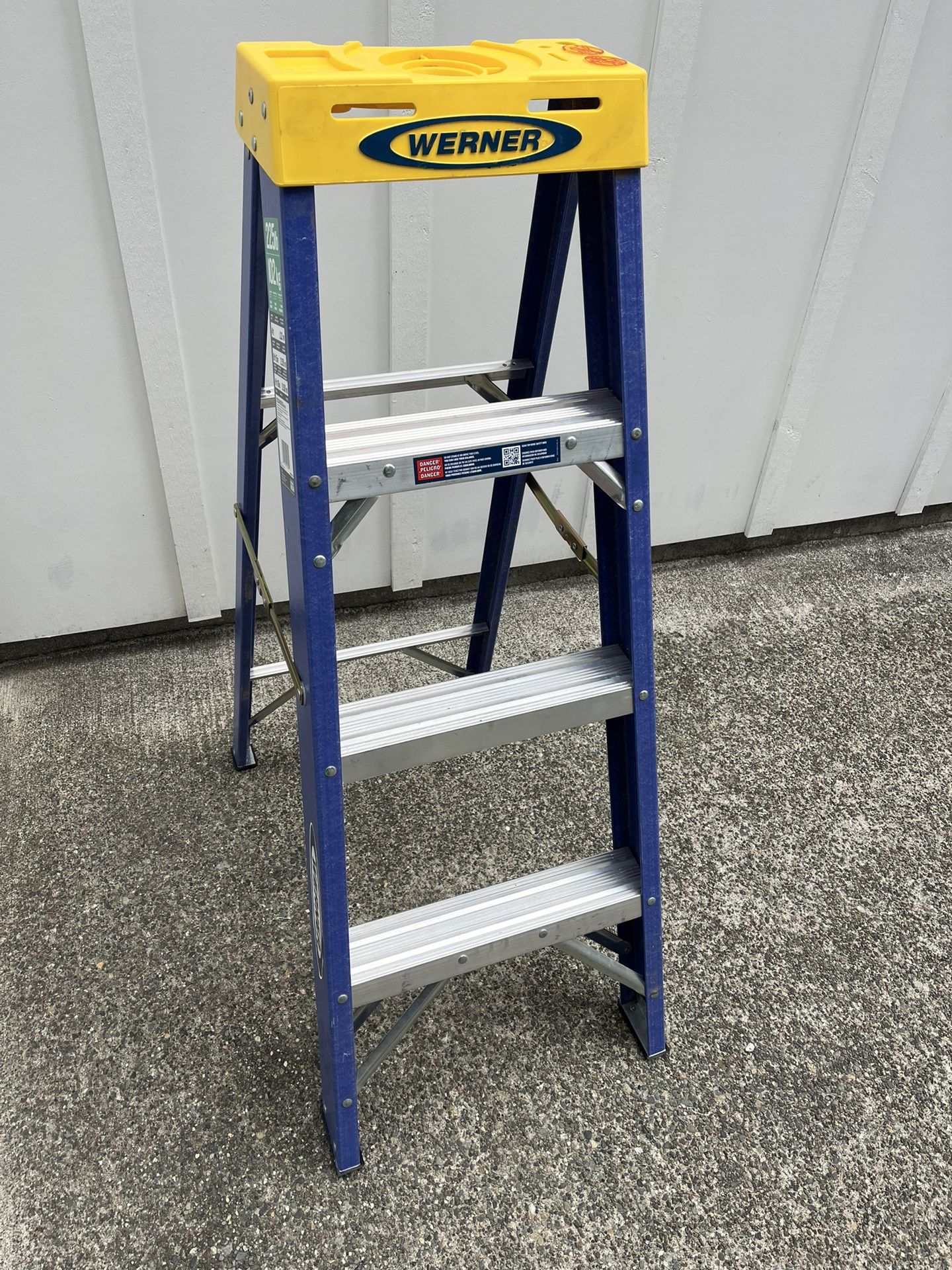 Werner 4 ft Ladder 
