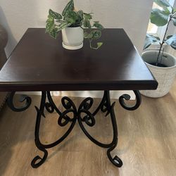 Side Tables Set of 2