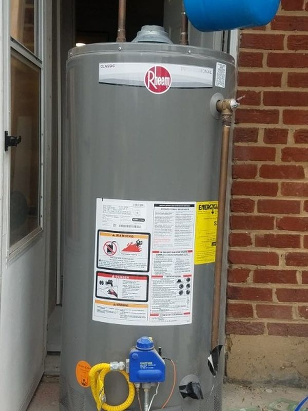 RHEEM 50 Gallon Water Heater