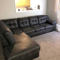 Nice Couch Don’t Need It No More 