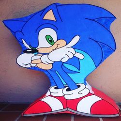 Sonic piñata