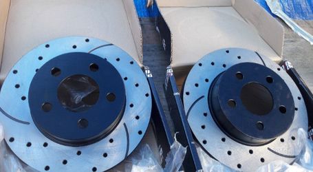 Drilled & slotted brake rotors 5×114.3,.....5 lugs......new never used