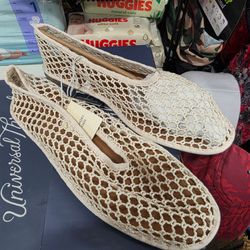 Womens net Sandals 9 1/2