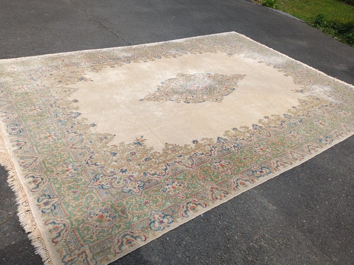 9 X 12 Oriental Rug And Pad