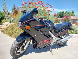 1989  SUZUKI  GSX 1100F KATANA