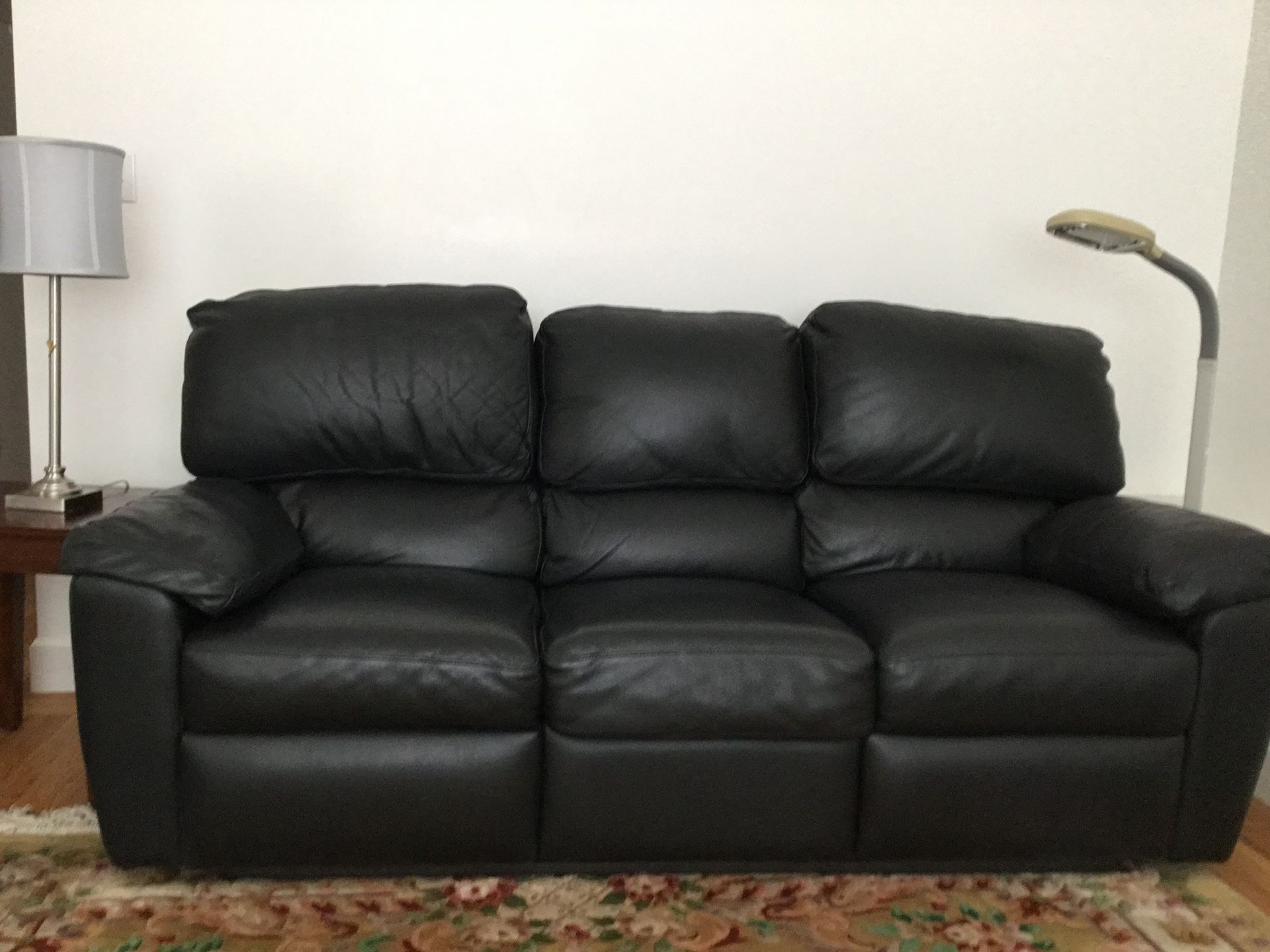 Black Leather Three Seat Recliner