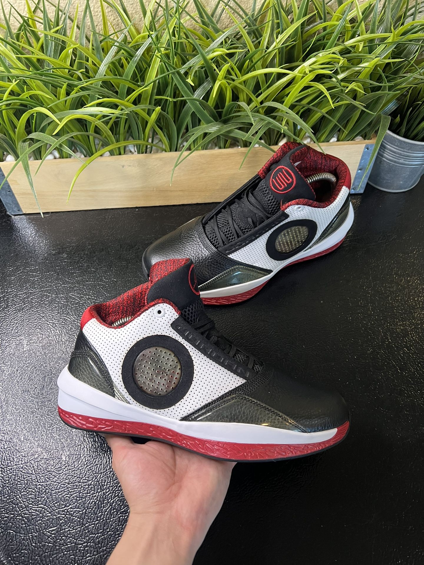 Nike Sample Air Jordan 2010 BLACK VARSITY RED Shoes 387358-061 Size 8.5