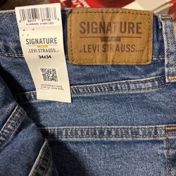 Levi relaxed jeans