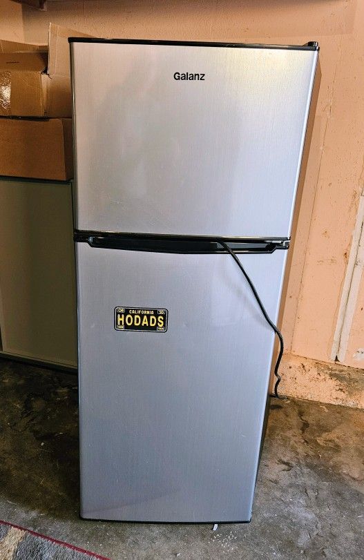 Mini Fridge