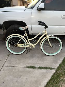 Beach Cruiser Bike