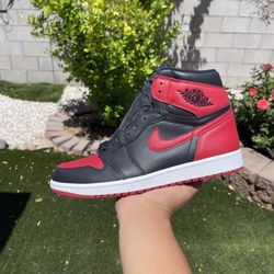  Jordan 1 Bred (Read Description) 