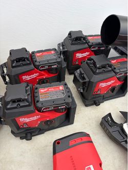 Milwaukee m12 360 laser