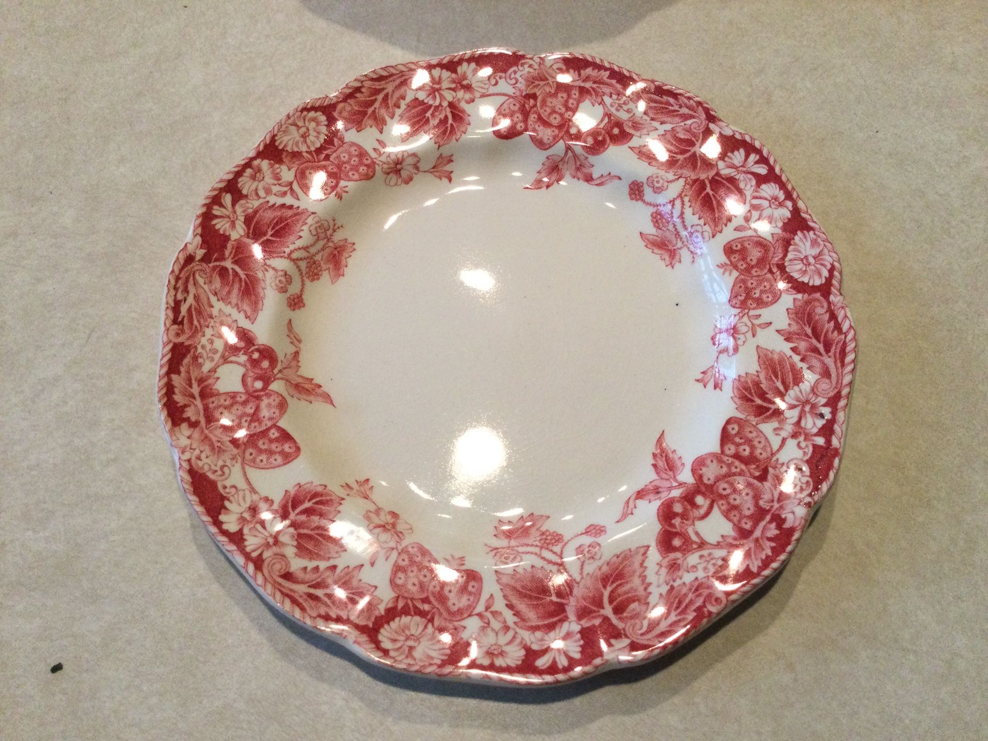 STRAWBERRY FAIR PINK BY JOHNSON BROTHERS - BREAD AND BUTTER PLATES