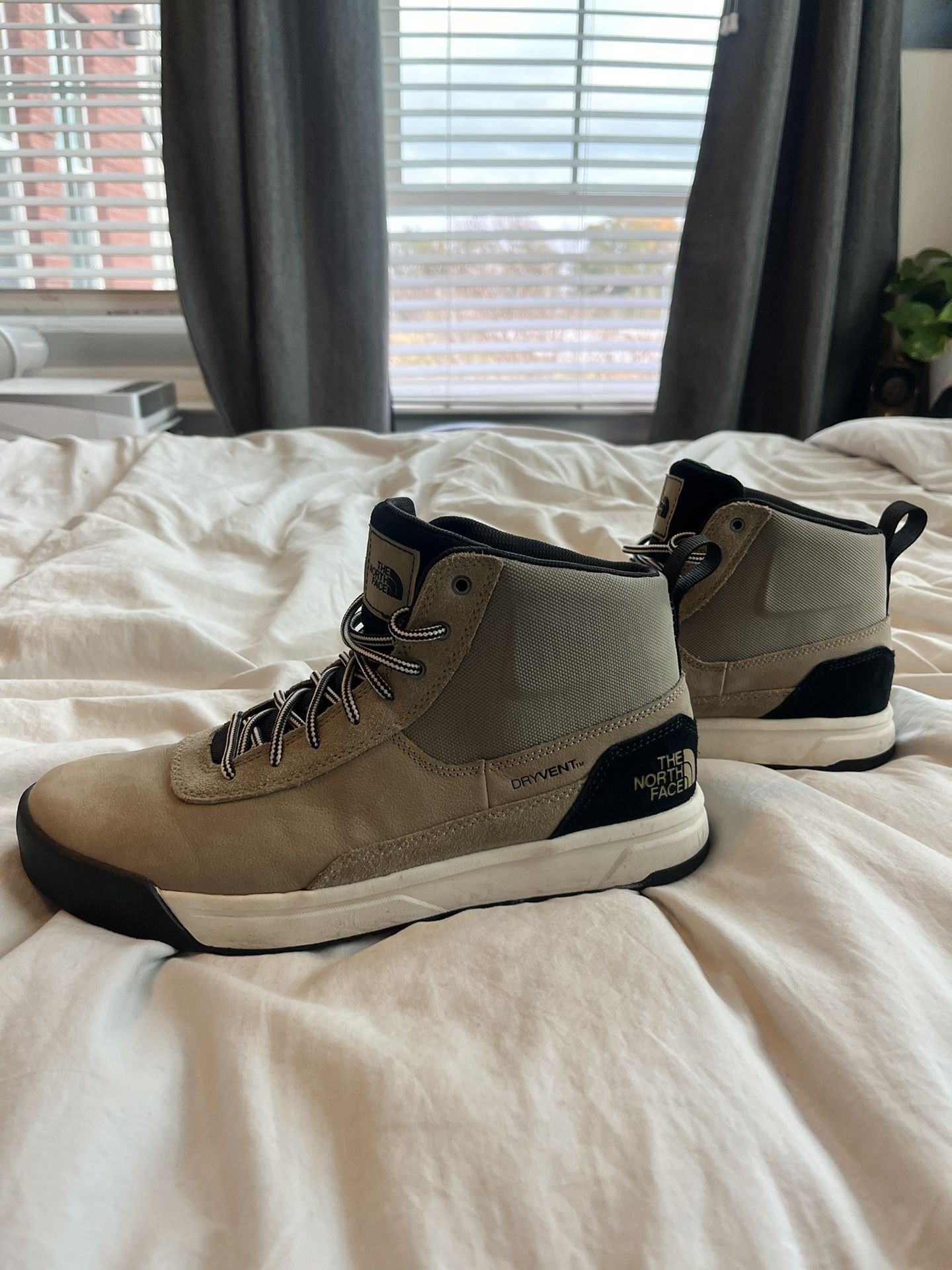 North Face Winter Boots, Size 9