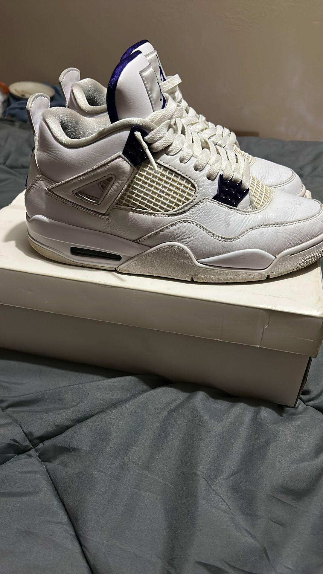 Jordan 4