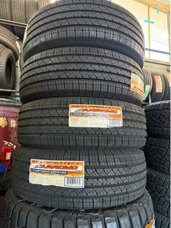 🚨🚘I selling a set of tires Lt 265 70 17 arroyo tires