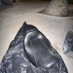Harley Seat 