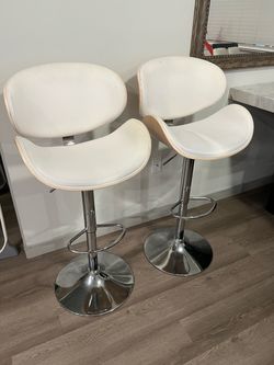 Modern adjustable swivel barstool set