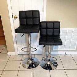 (New) $40 Each Swivel Barstool Chair Kitchen Counter Adjustable Height, Black 