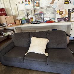 Couch/Sofa Good condition