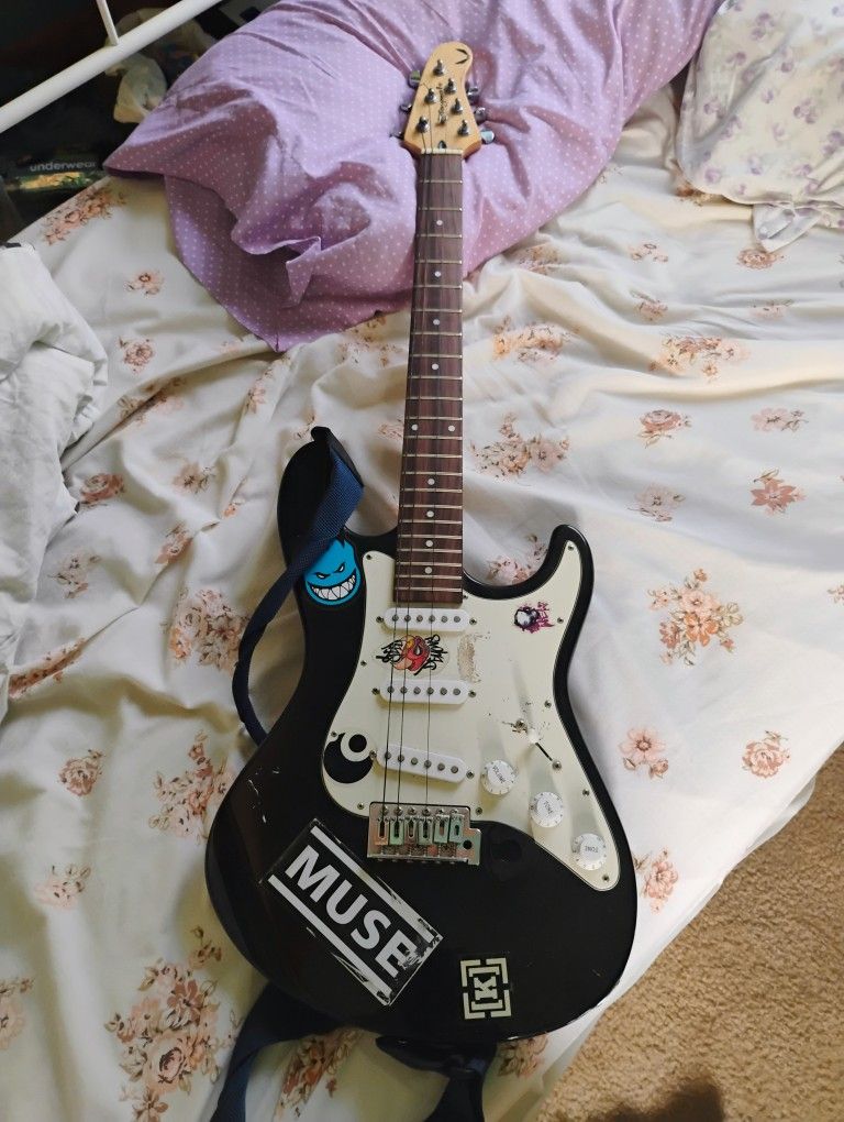 Playmate Electric Guitar