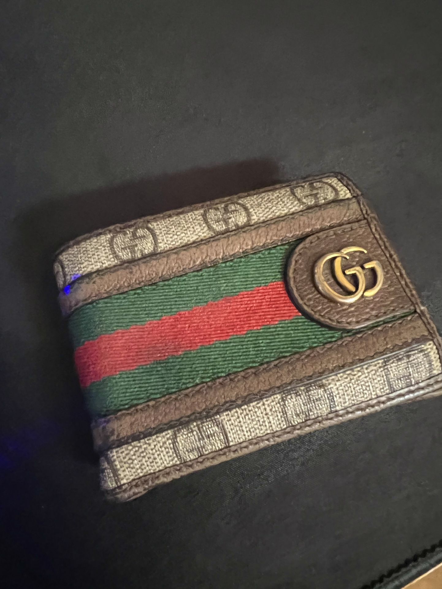 Authentic Gucci Wallet for Sale in Orlando, FL - OfferUp