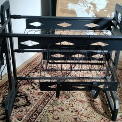 Mini Desk/Organizer!