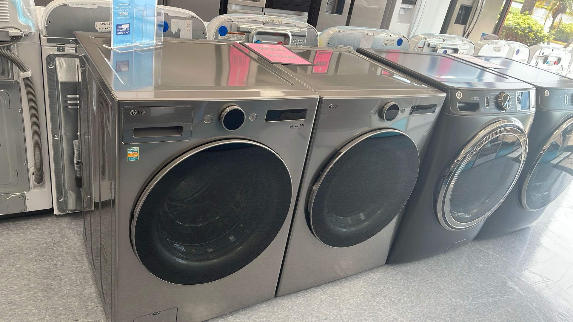 New Scratch And Dent LG Front Load Washer And Dryer Set. 1 Year Manufacturing Warranty