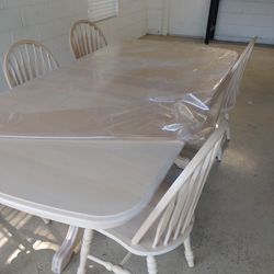 Dinning Table