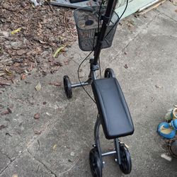 Knee Scooter 