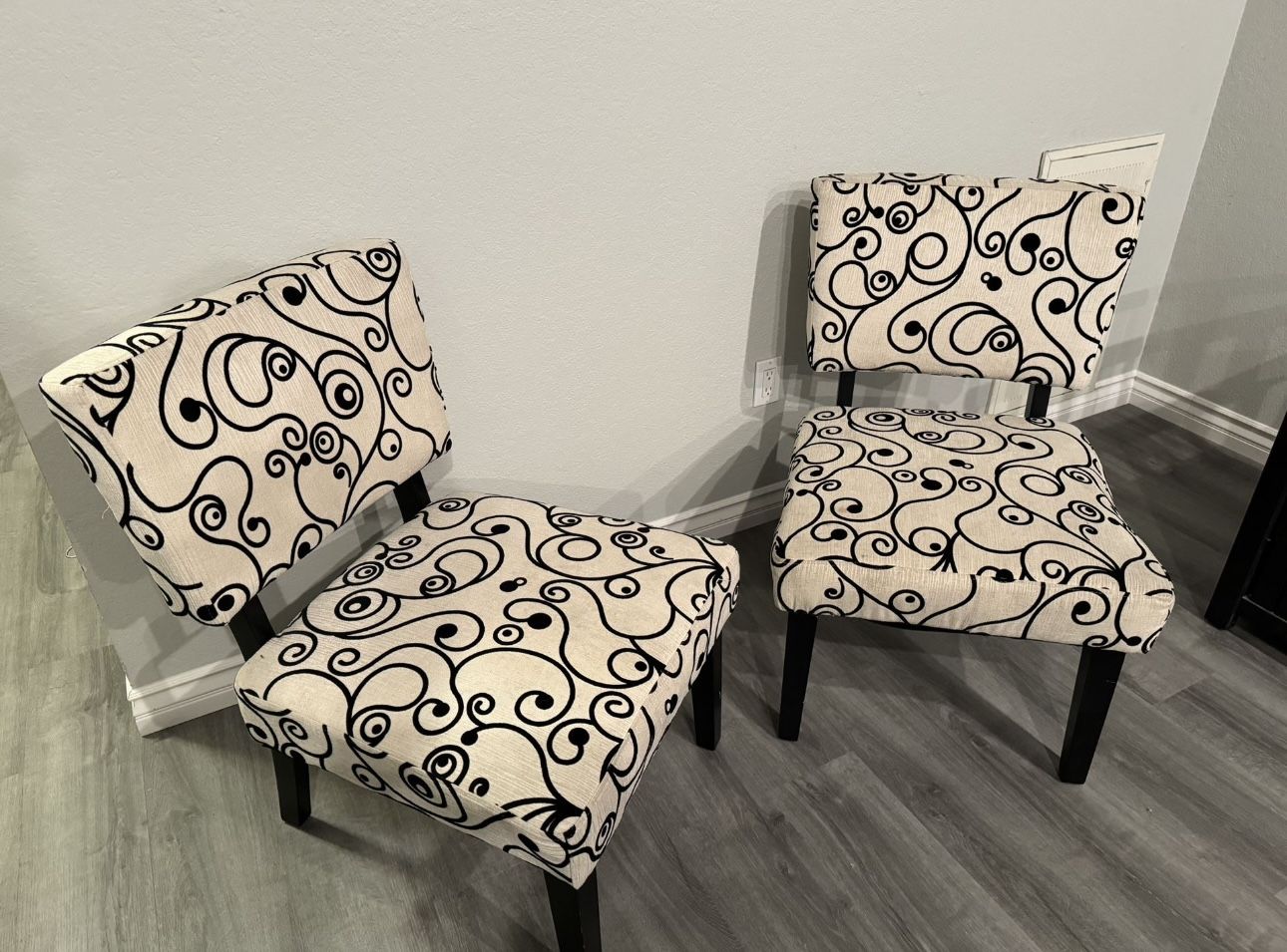 Beautiful Accent Chairs