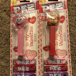  Valentines Day Pez Dispensers W/candy