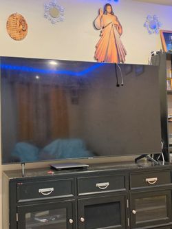 70" Smart TV Flat screen Samsung