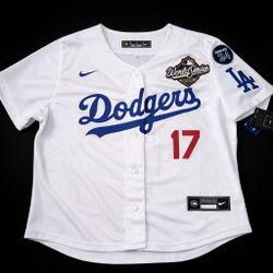 Shohei Ohtani #17 Los Angeles Dodgers Women’s Jersey – New With Tags