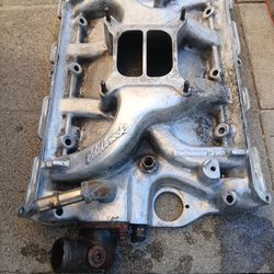 EDELBROCK ALUMINUM INTAKE FOR    390  FORD!!!! 175$
