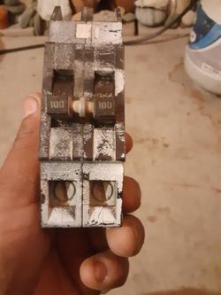 Bracker 100 Amp