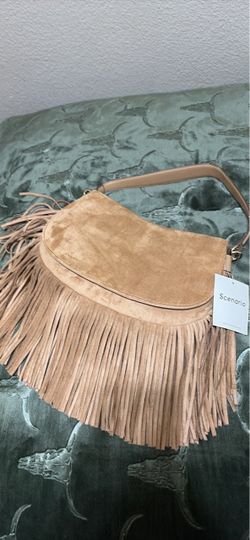 Scenario Fringe Suede Shoulder Bag