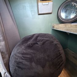 Massive Beanie Lounge Chair