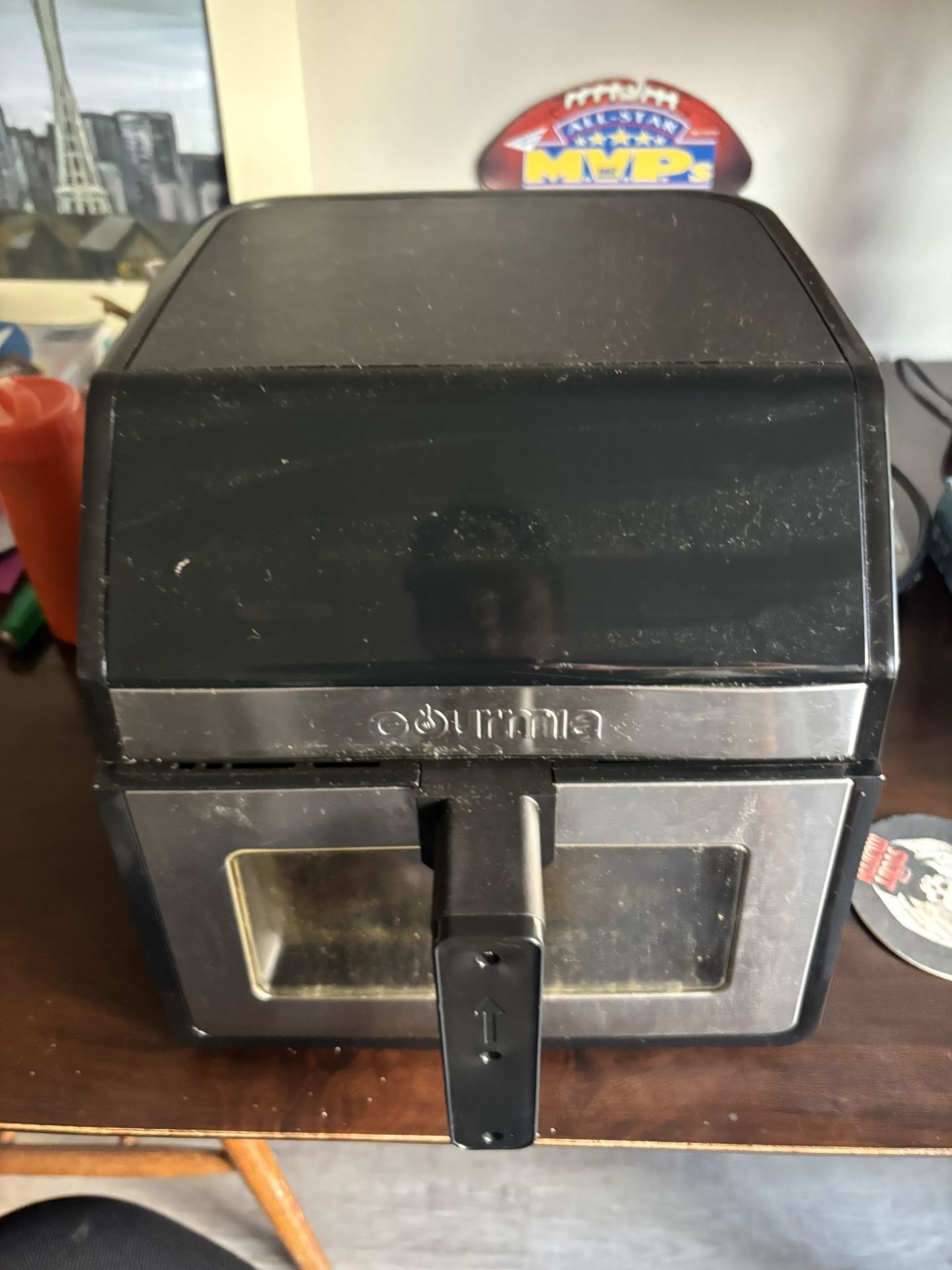 Gourmia Air Fryer (free)
