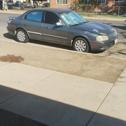 2002 KIA Optima